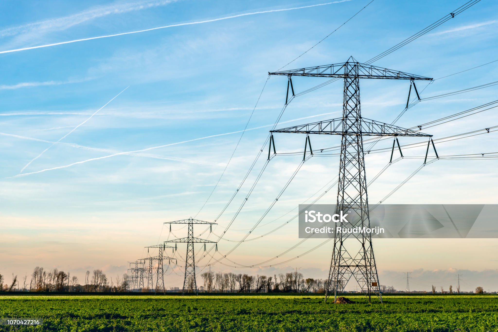 Sähkötyöturvallisuus SFS6002, Tornio